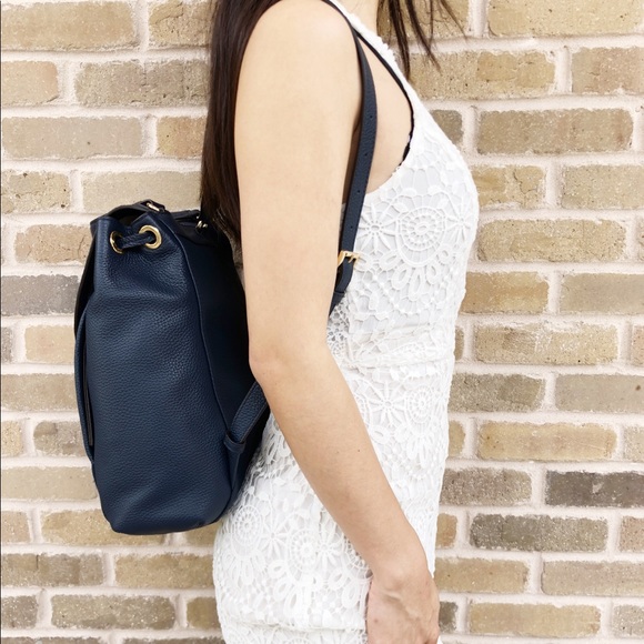 Gaby’sBags👜💕- Michael Kors Large Backpack Navy - Picture 3 of 8